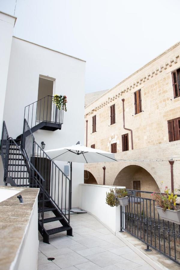 Hotel Dimora Guerrieri Bríndisi Exterior foto